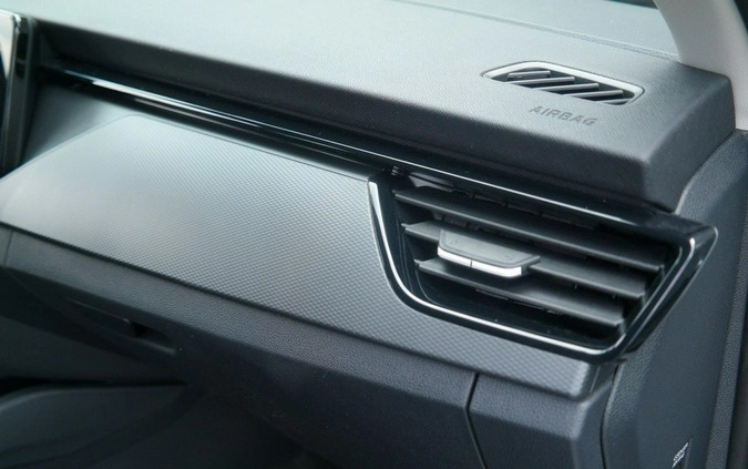 Skoda Kamiq cena 100800 przebieg: 5, rok produkcji 2024 z Bojanowo małe 379